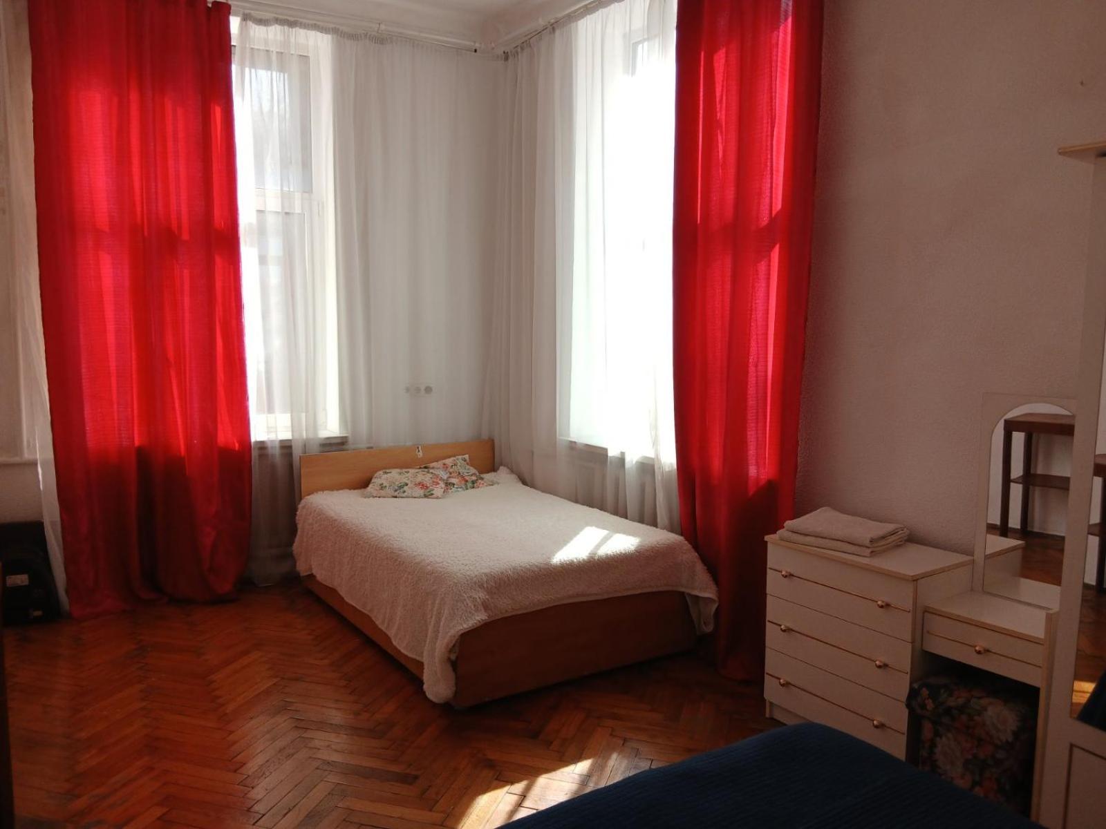 Apartment Kvartira Na B Khmelnytskoho *