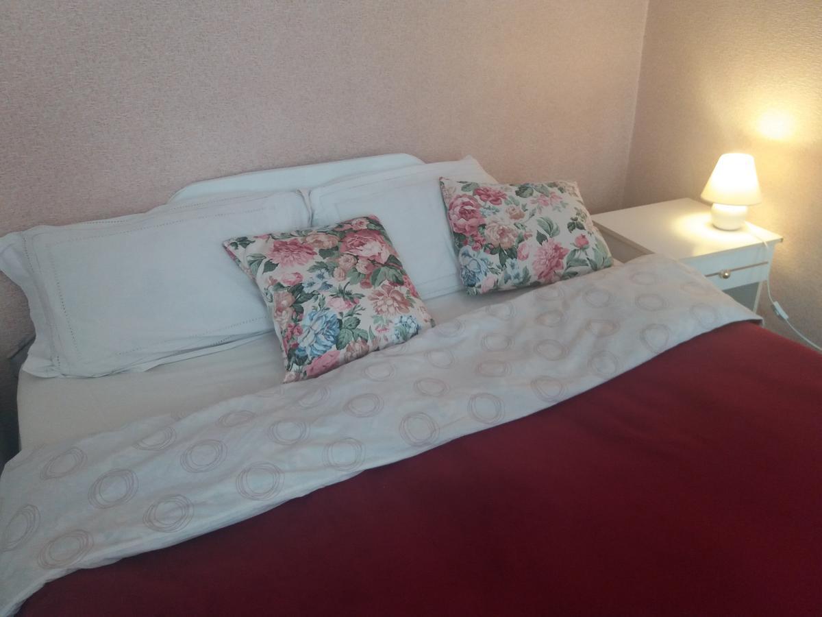 Kvartira Na B Khmelnytskoho Apartment *